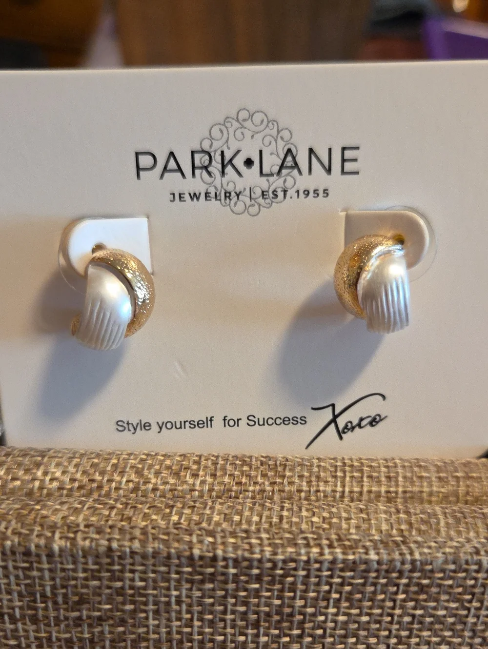 Park Lane Knottie Earrings